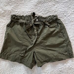 Lou & Grey paperbag waist shorts